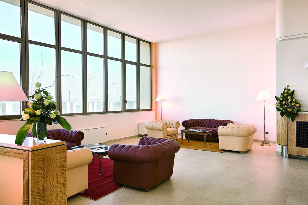 Park Hotel Elizabeth Mariotto Buitenkant foto